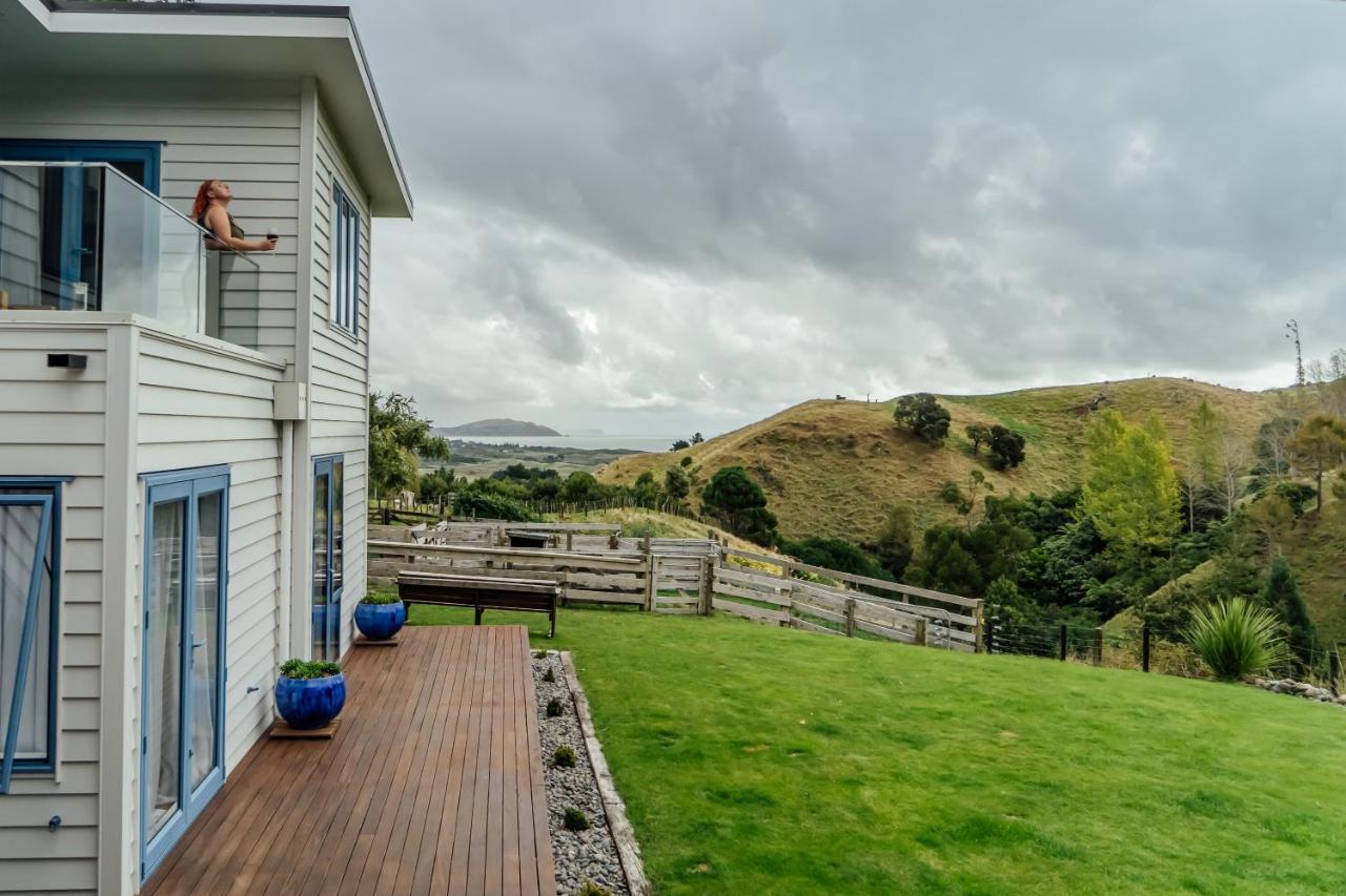 Luxury Stay, Alpaca Farm Paraparaumu Bagian luar foto